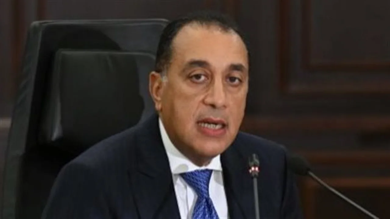 زيادة المعاشات.. مجلس الوزراء يقرر ضوابط جديدة لحماية الفئات الأولى بالرعاية في مصر